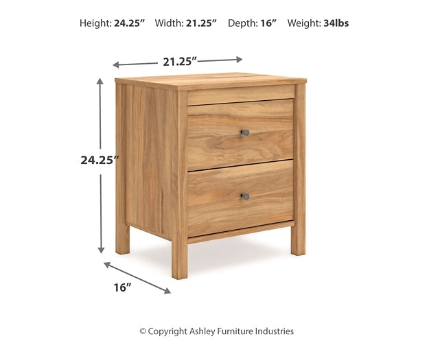 Bermacy Full Panel Headboard with Dresser and Nightstand